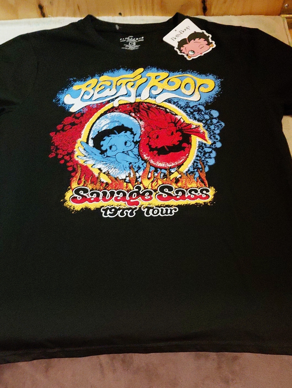 Betty Boop Savage Sass 1977 Tour Graphic Tee, Men's Large, NWT